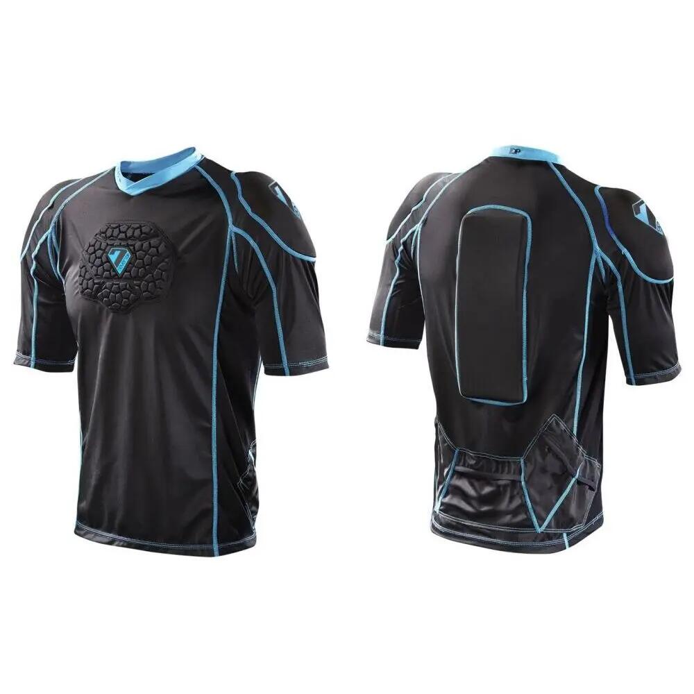 BLACK / BLUE