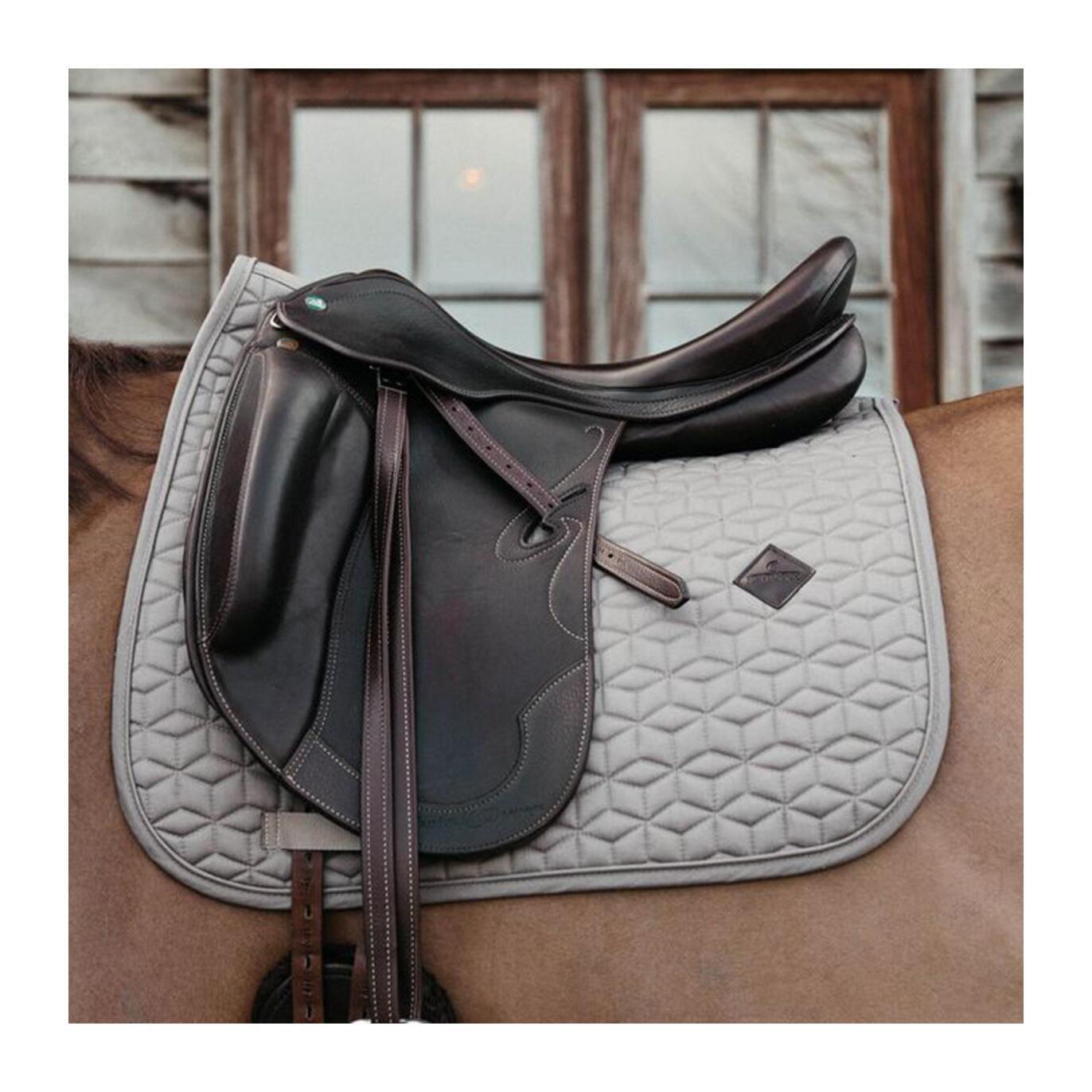 Schabracke classic Dressur weiss 2/5