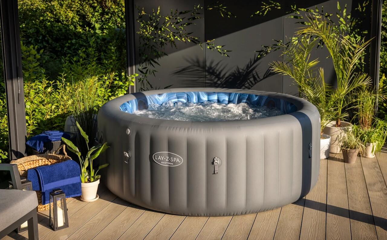 Bestway Lay-Z-Spa Santorini HydroJet - 7 Persoons 2/5