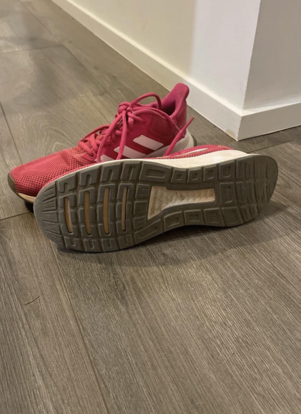 Tussen Particulieren - Adidas run roze maat 36 2/3 3/6