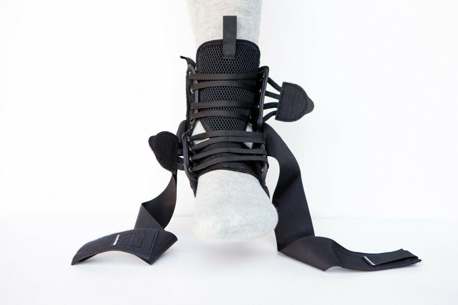 Space Brace Ankle Brace Incl. Whip Black - XS 3/3