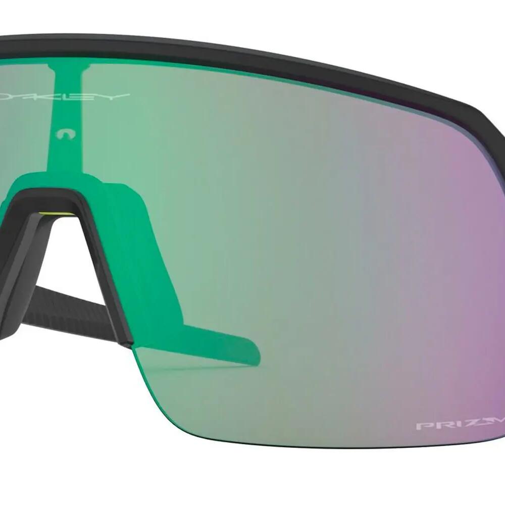 BLACK / GREEN