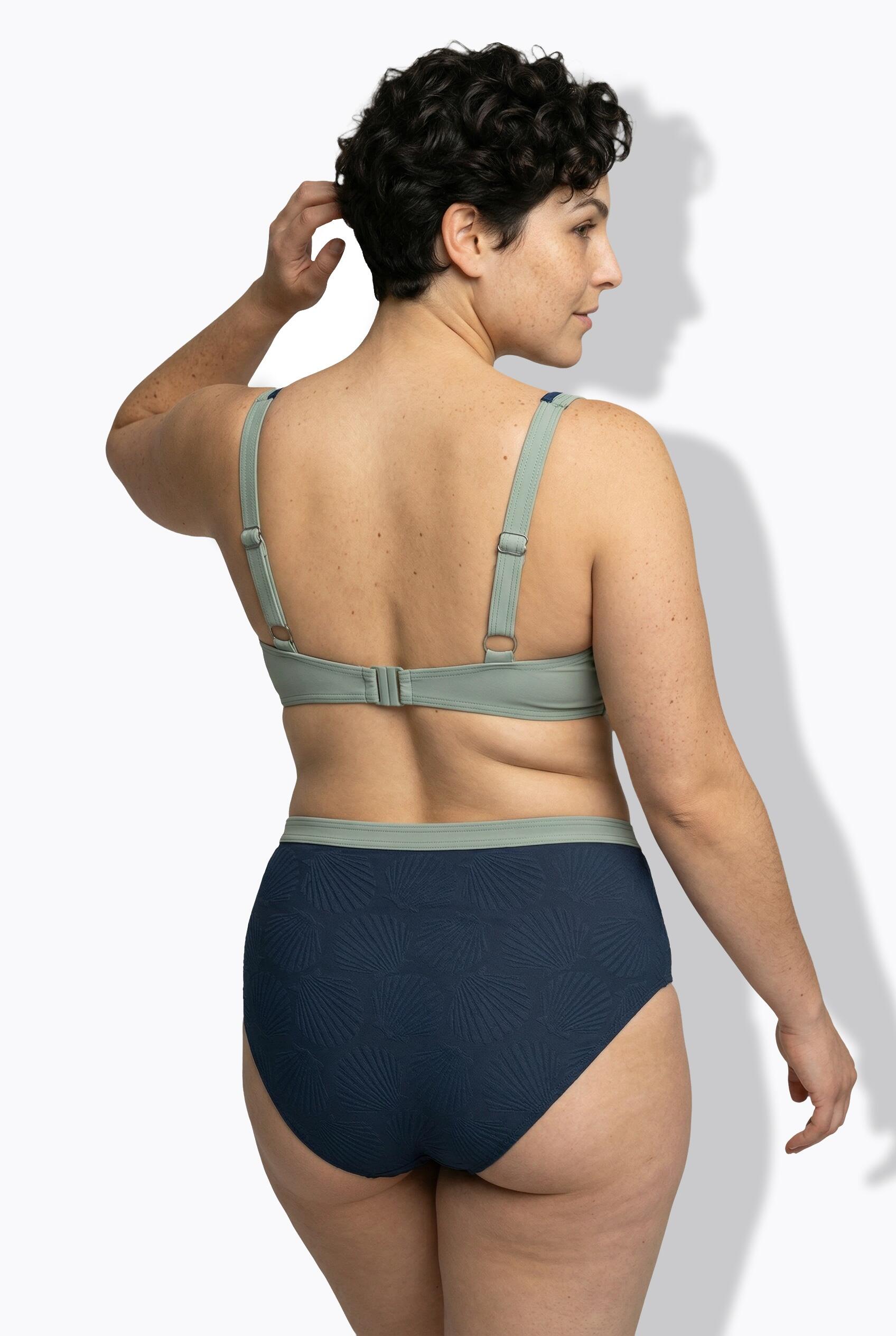 Femme Bikini avec bonnets souples matière texturée motif coquillages 2/7