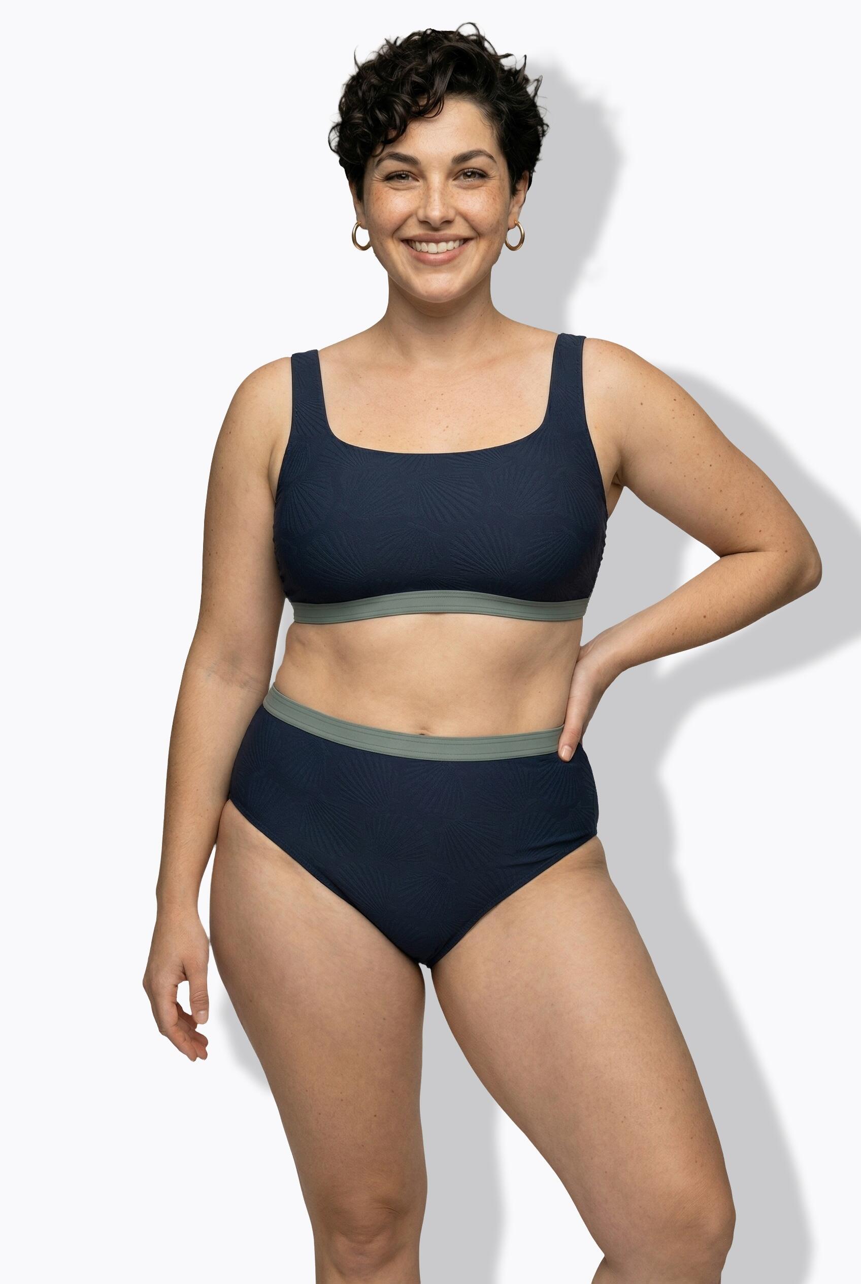 Femme Bikini avec bonnets souples matière texturée motif coquillages 5/7