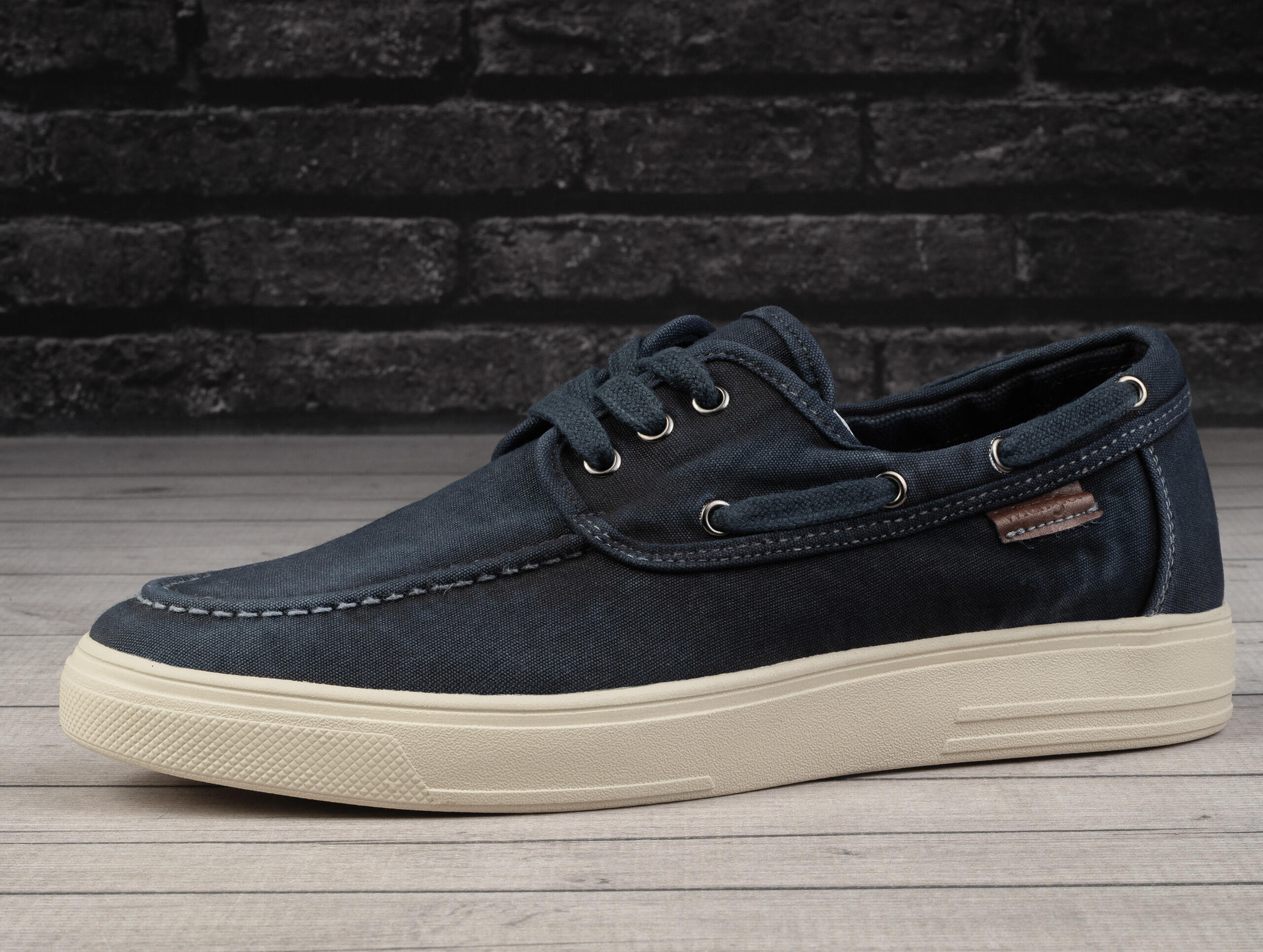 Buty  męskie sportowe do chodzenia Wrangler ZEB BOAT C MEN LOW 3/6