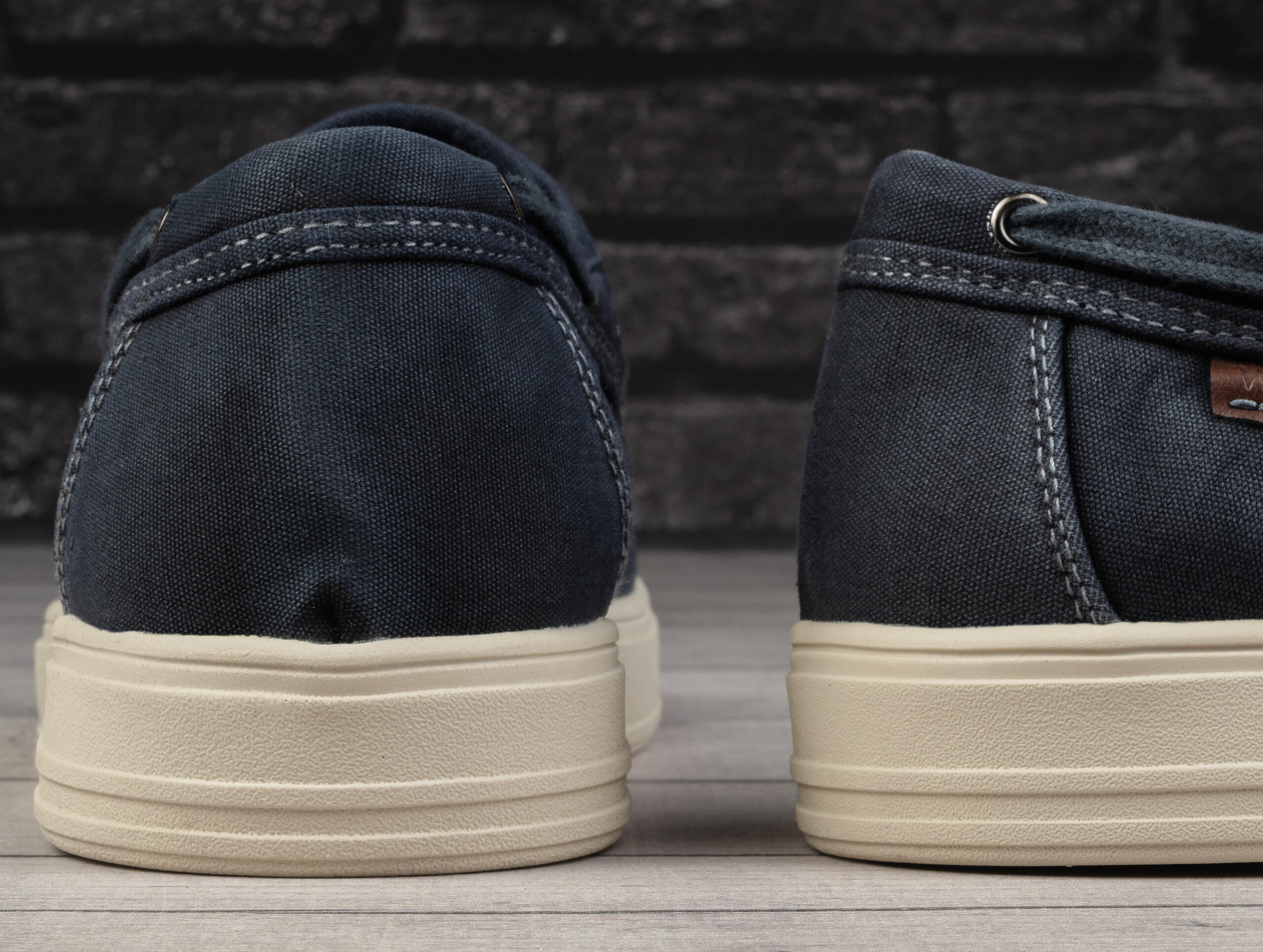 Buty  męskie sportowe do chodzenia Wrangler ZEB BOAT C MEN LOW 4/6