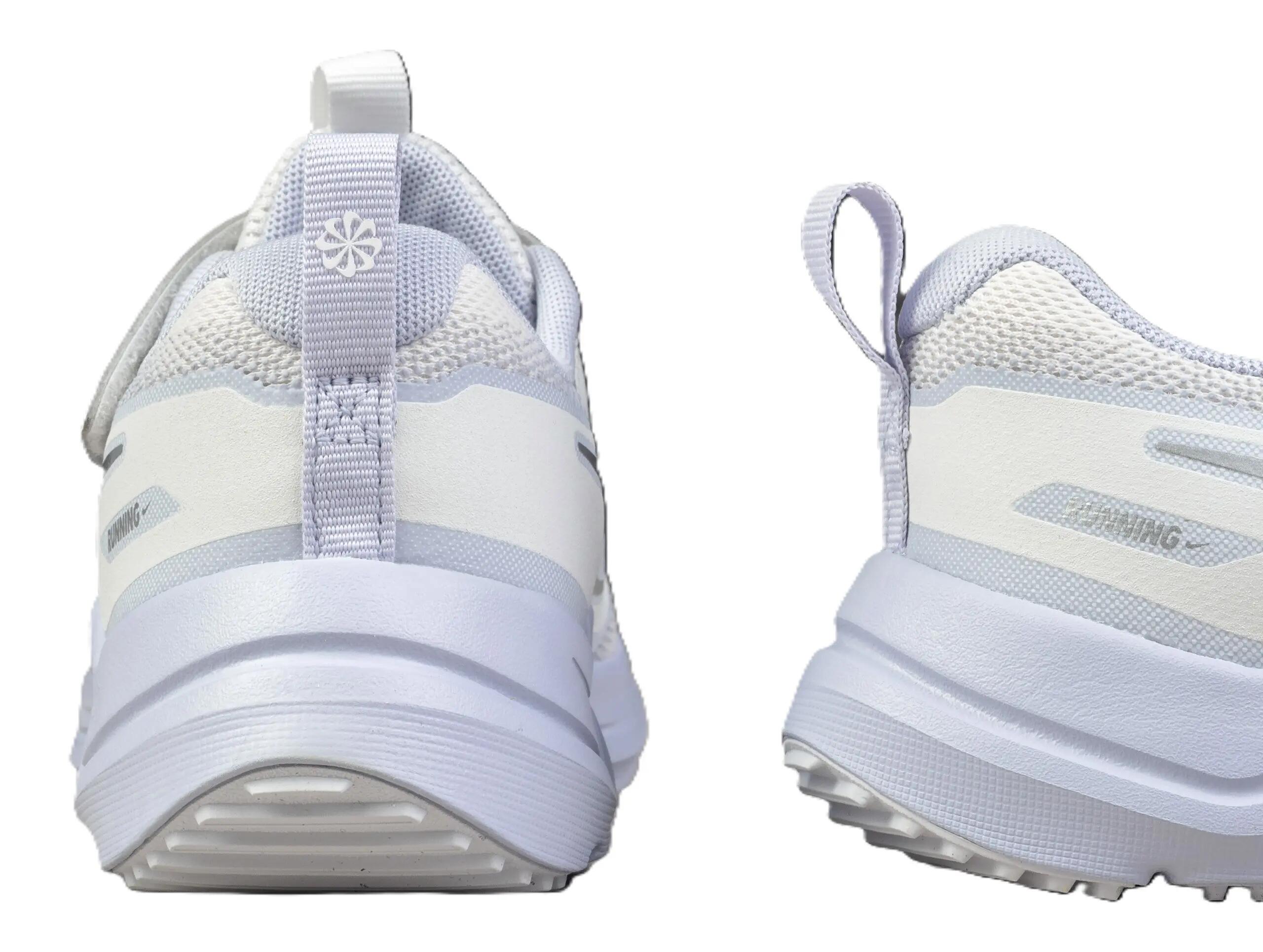 Buty dziecięce sportowe na rzep Nike COSMIC RUNNER 4/6