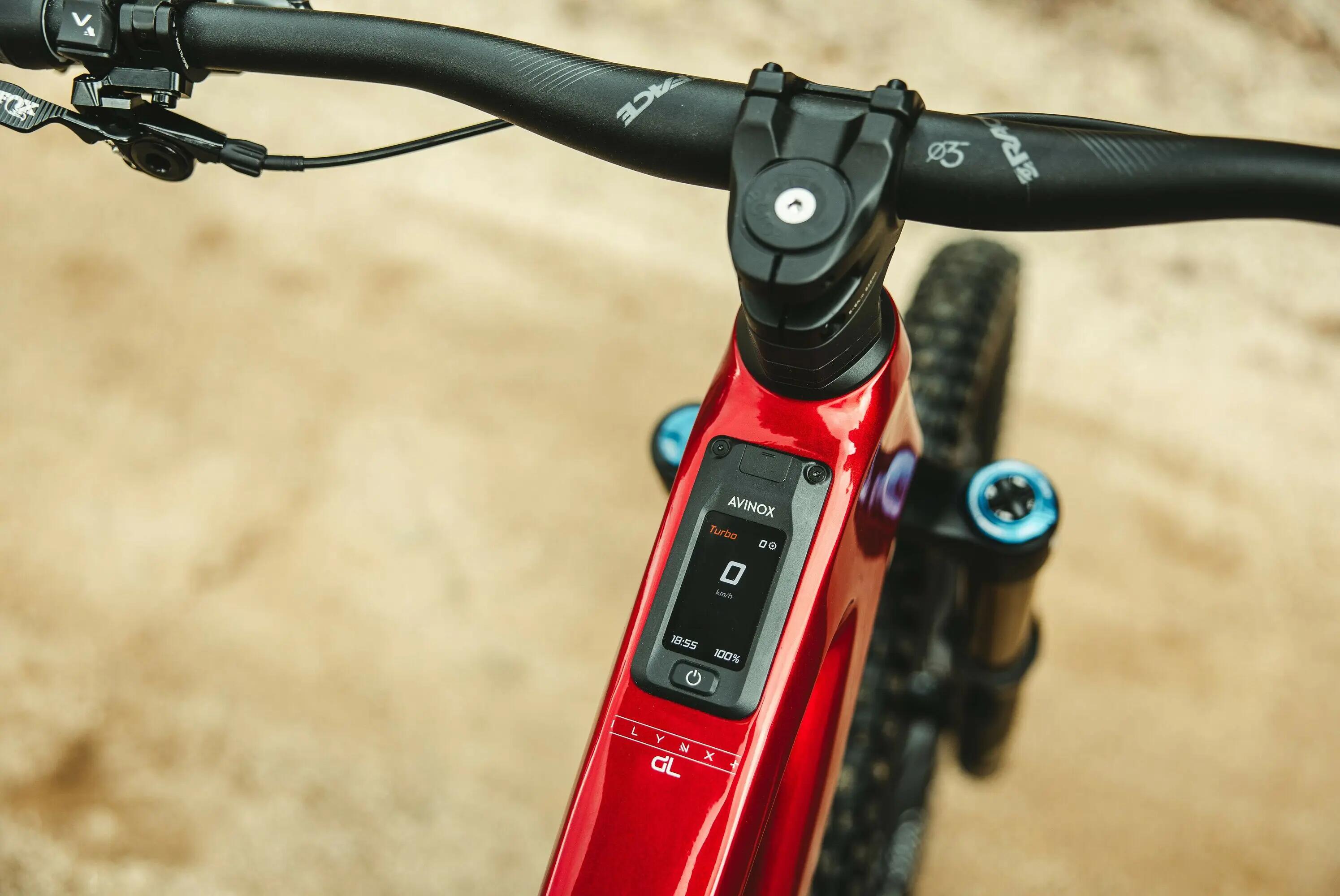 Bicicleta eléctrica Bh Ilynx+ Dl Enduro Carbon 9.5 rojo-gris 3/4