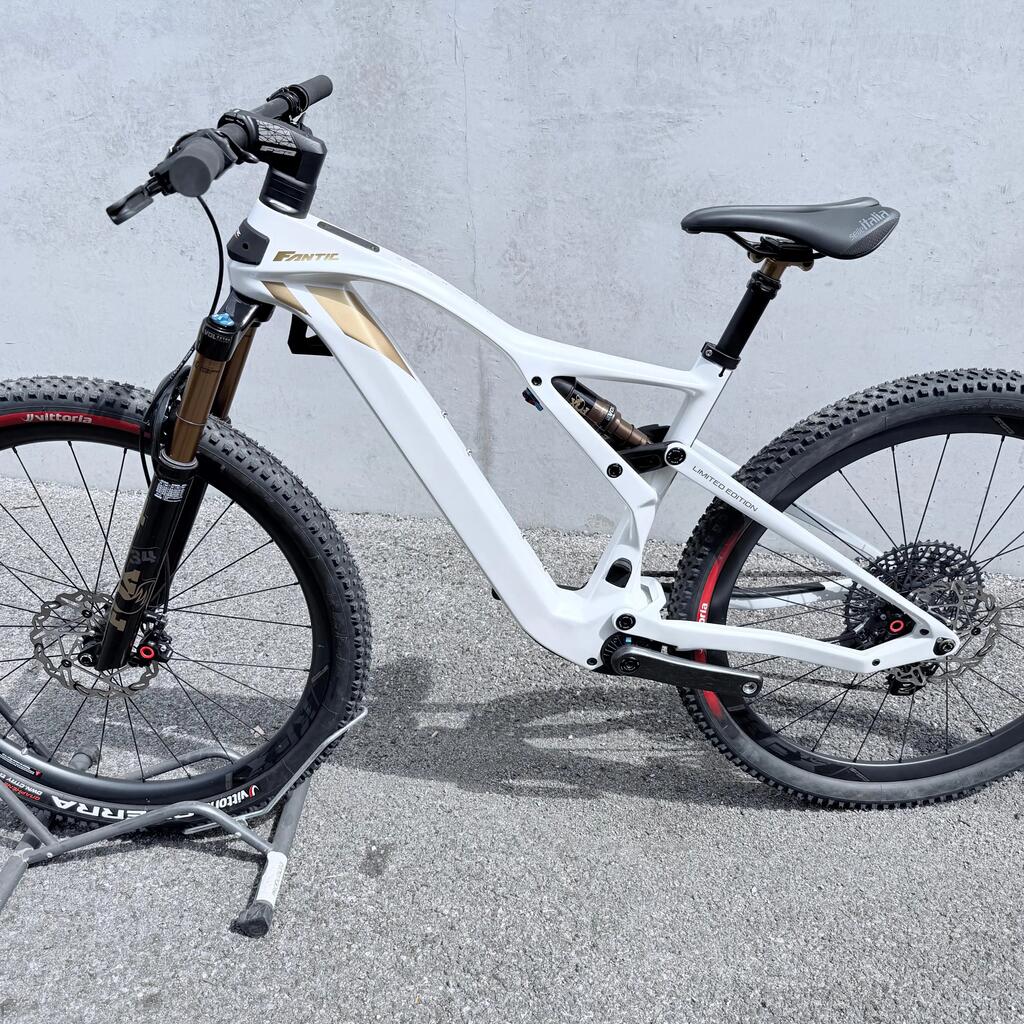 Refurbished - RAMPAGE DC 1.4 360Wh FOX Racing - Excellent