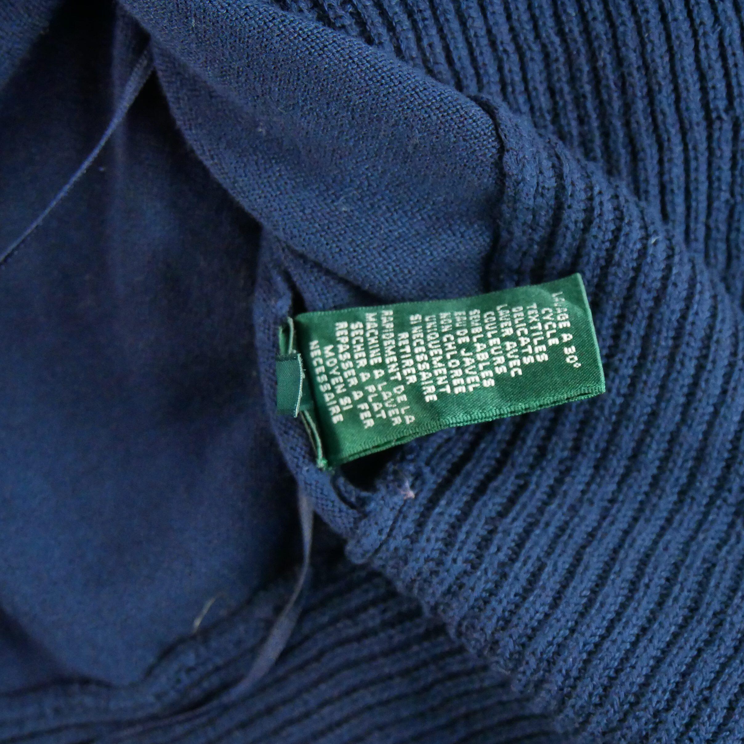 Women's Navy Cardigan Vest 4/4