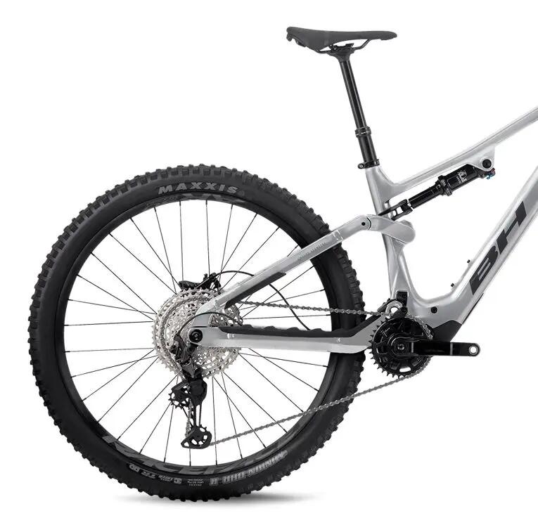 VTT Tout-Suspendu Électrique BH ilynx+ DL Enduro Carbon 9.5 800 Wh DJI 150 Nm 29 2/3