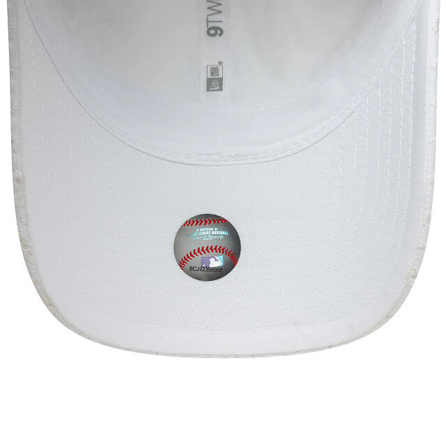 NEW YORK YANKEES WOMENS MLB BRODERIE WHITE 9TWENTY 3/5