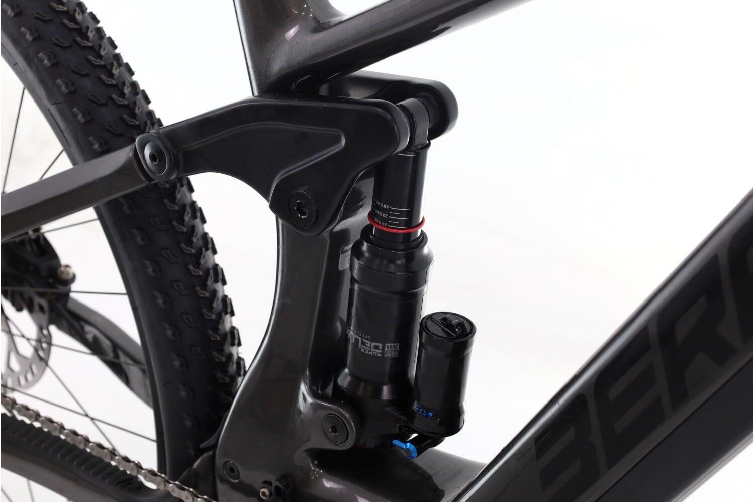 Segunda Vida · Ebike ·  Mako Hybrid  6 XT · Muy buen estado 7/8