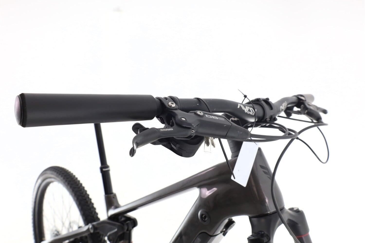 Segunda Vida · Ebike ·  Mako Hybrid  6 XT · Muy buen estado 6/8