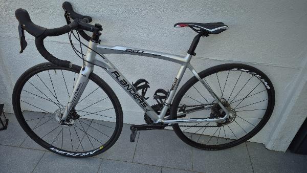 Tussen Particulieren - Racefiets 2/3