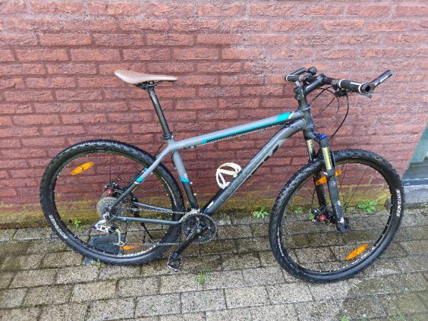 Tussen Particulieren - Trek Mamba 2011/2012 2/7