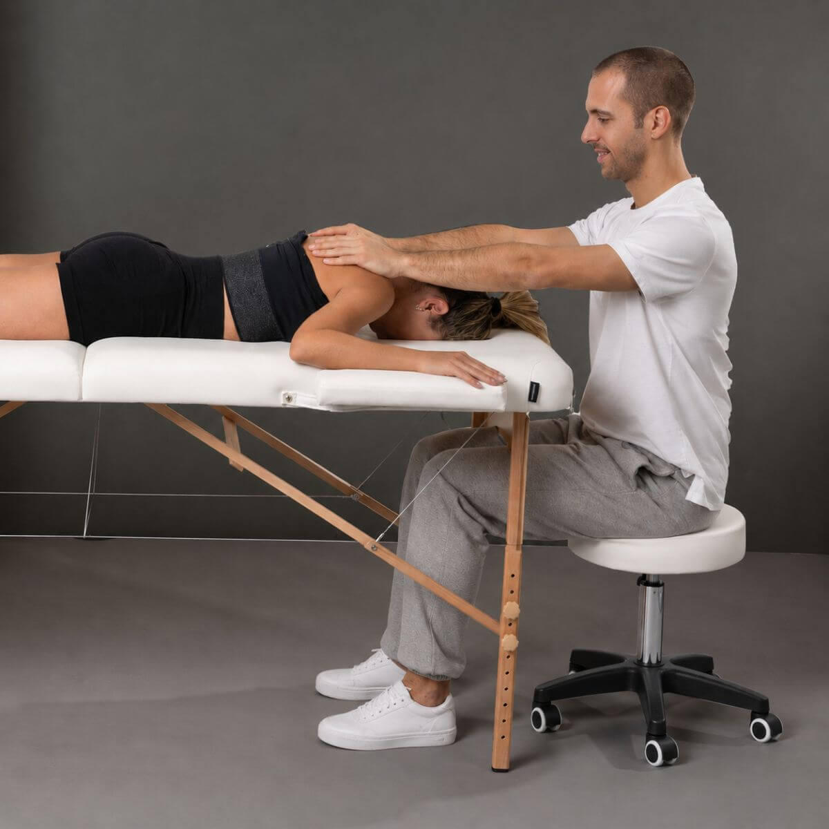 Marquesa de Massagem Portátil 2 Corpos 70 cm Madeira Branca 2/7