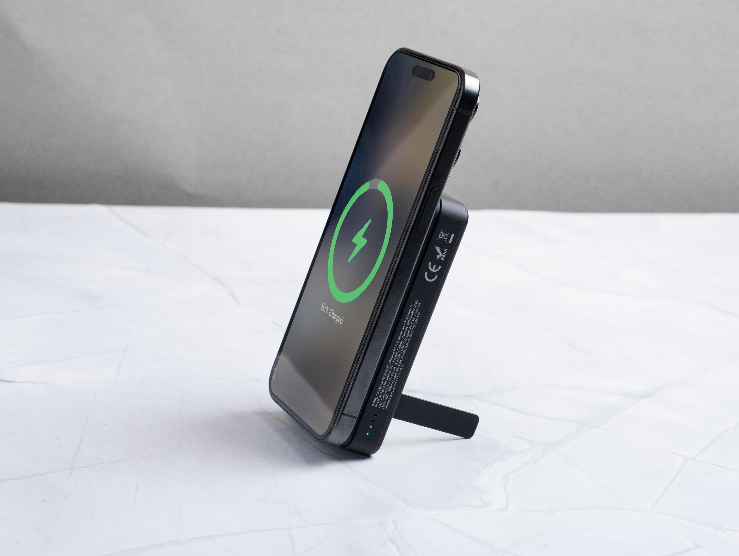Powerbank magnético Qi2 MagPower 10.000 mAh – Scapade© 2/7