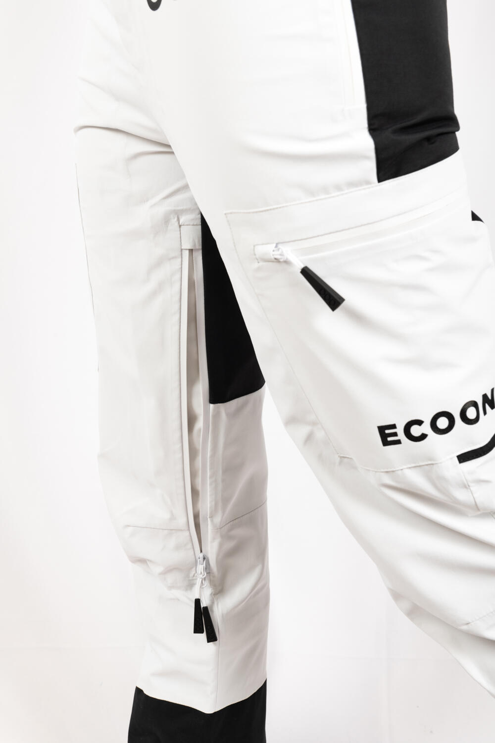 Pantalones ECOExplorer Pants Women marca ECOON - Blanco y negro 5/7