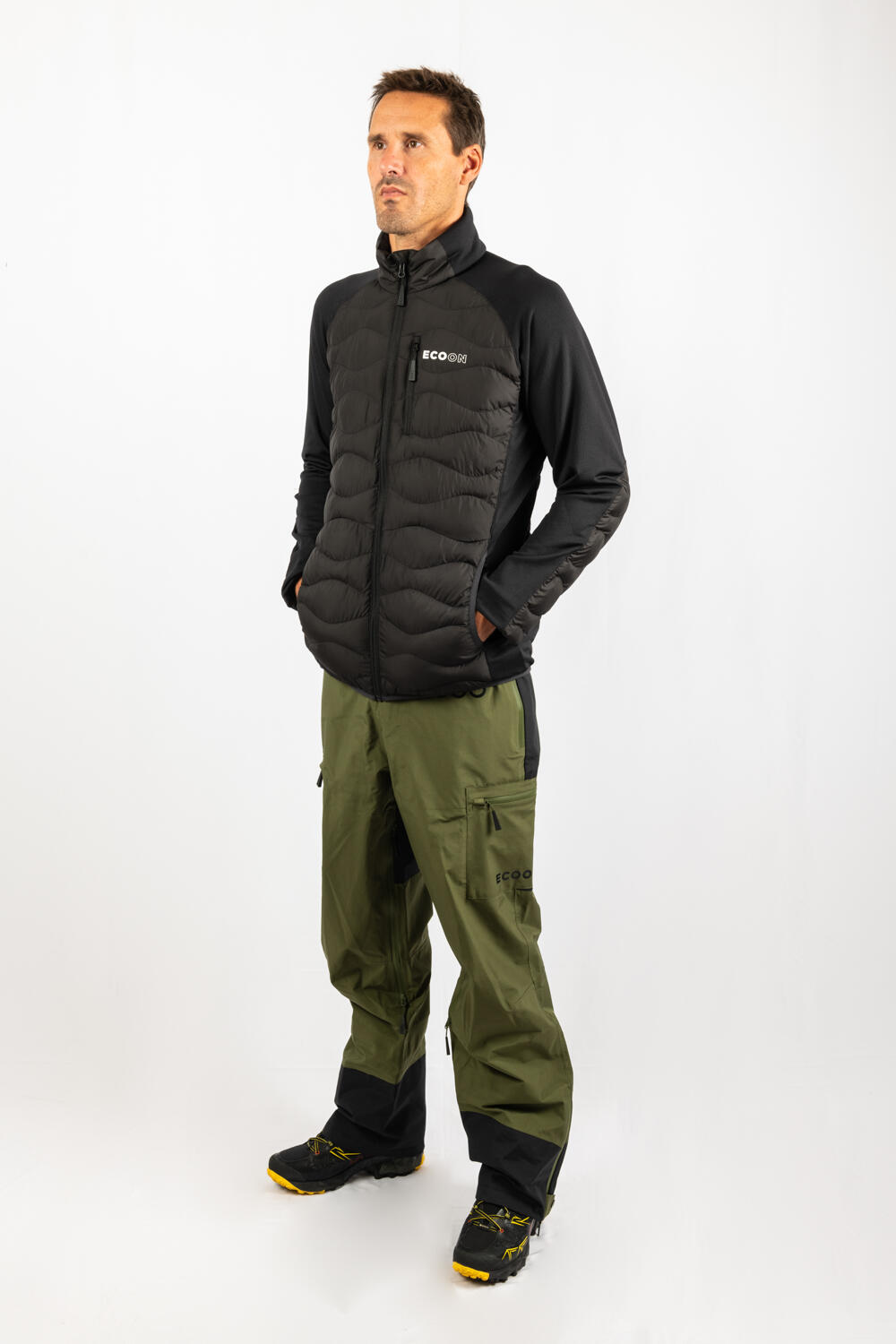 Veste ECOActive Hybrid Insulated Jacket marque ECOON - Noir avec marque en bla… 2/7