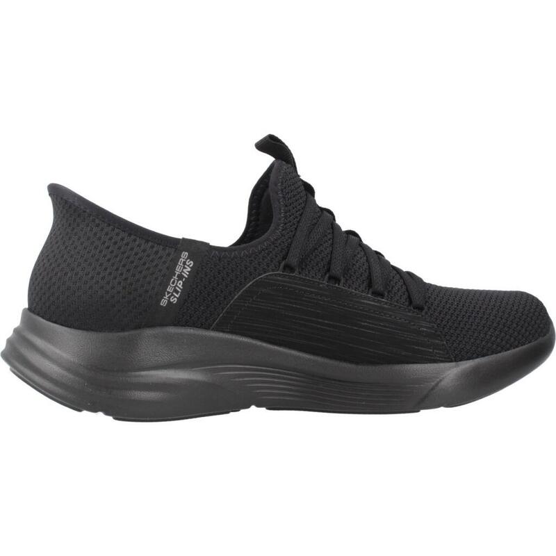 Pantofi Sport Skechers Model Slip Ins - Relaxed Fit Sport Culoare Negru