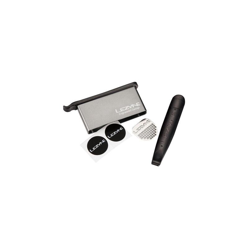 Set reparații Lezyne cu carcasă aluminiu și levier, negru.