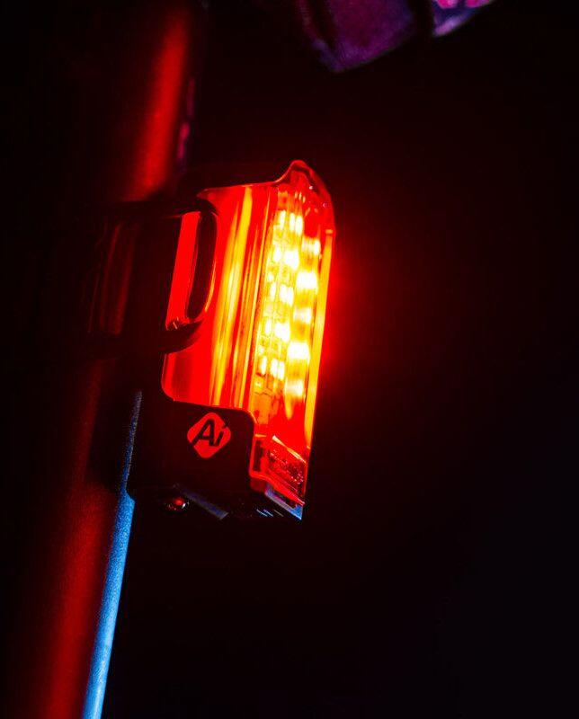 Lezyne Strip Drive Pro Ai Alert 400+ Rücklicht Schwarz 2/7
