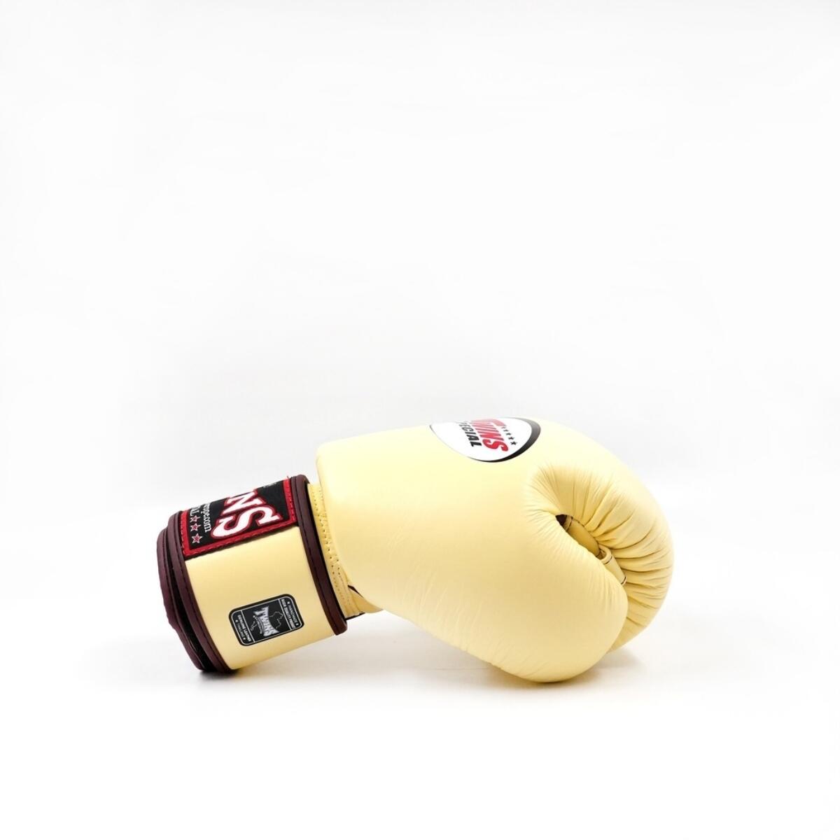 Guantes de boxeo tailandés Twins Special FBGVL 3 3/3