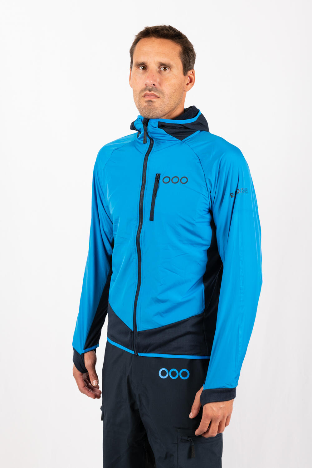 Veste ECOActive Light Insulated Hybrid Jacket with cap marque ECOON - Bleu cl… 1/7