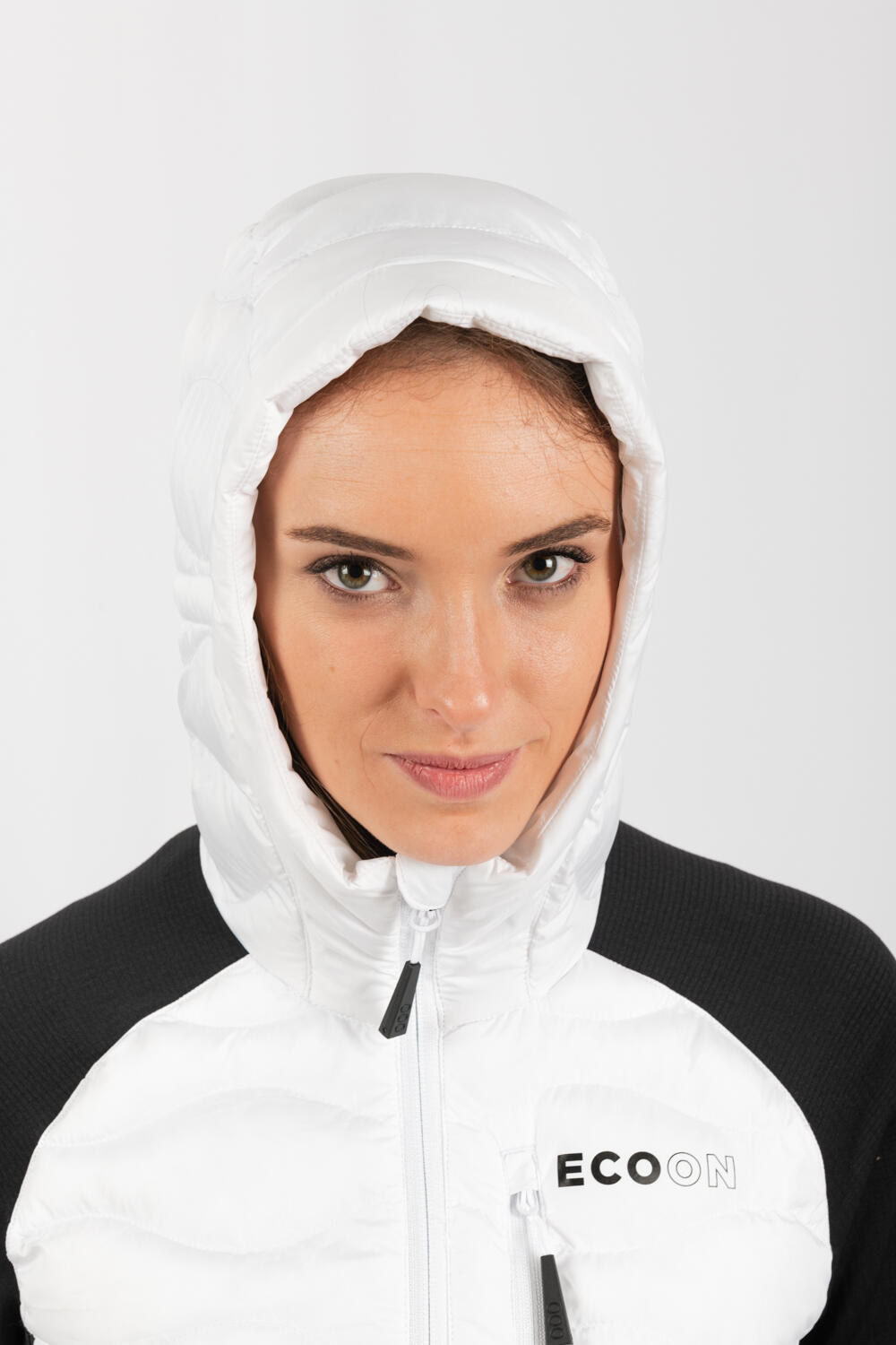 Veste ECOActive Hybrid Insulated Jacket with cap Femme marque ECOON - Blanc… 4/7
