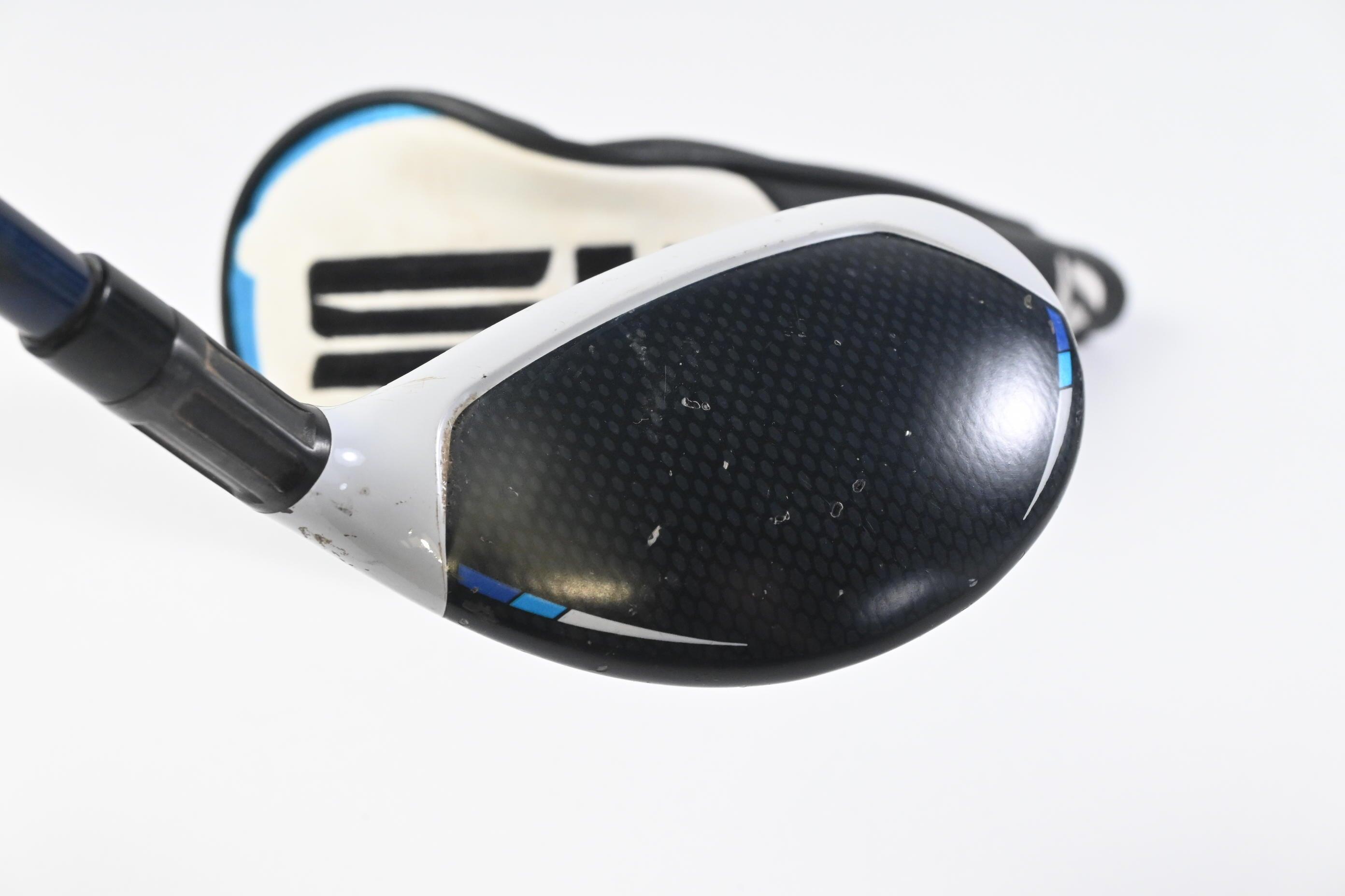 Taylormade SIM2 Max #4 Hybrid / 22 Degree / Stiff Flex Fujikura