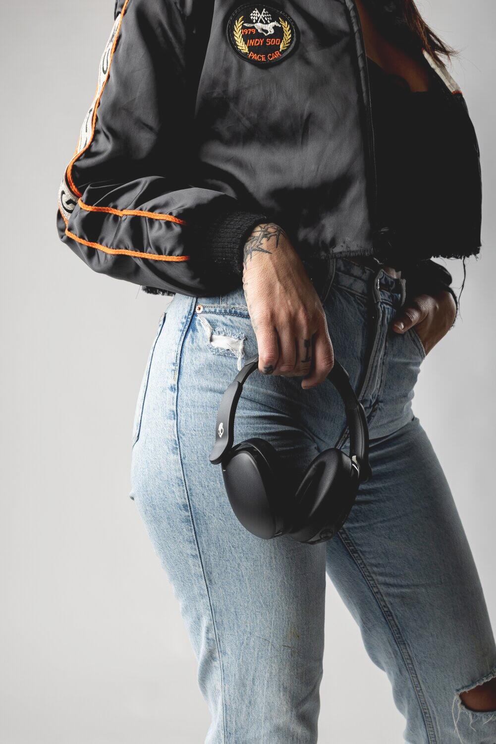 Hesh 360 Wireless Over Ear True Black 5/5