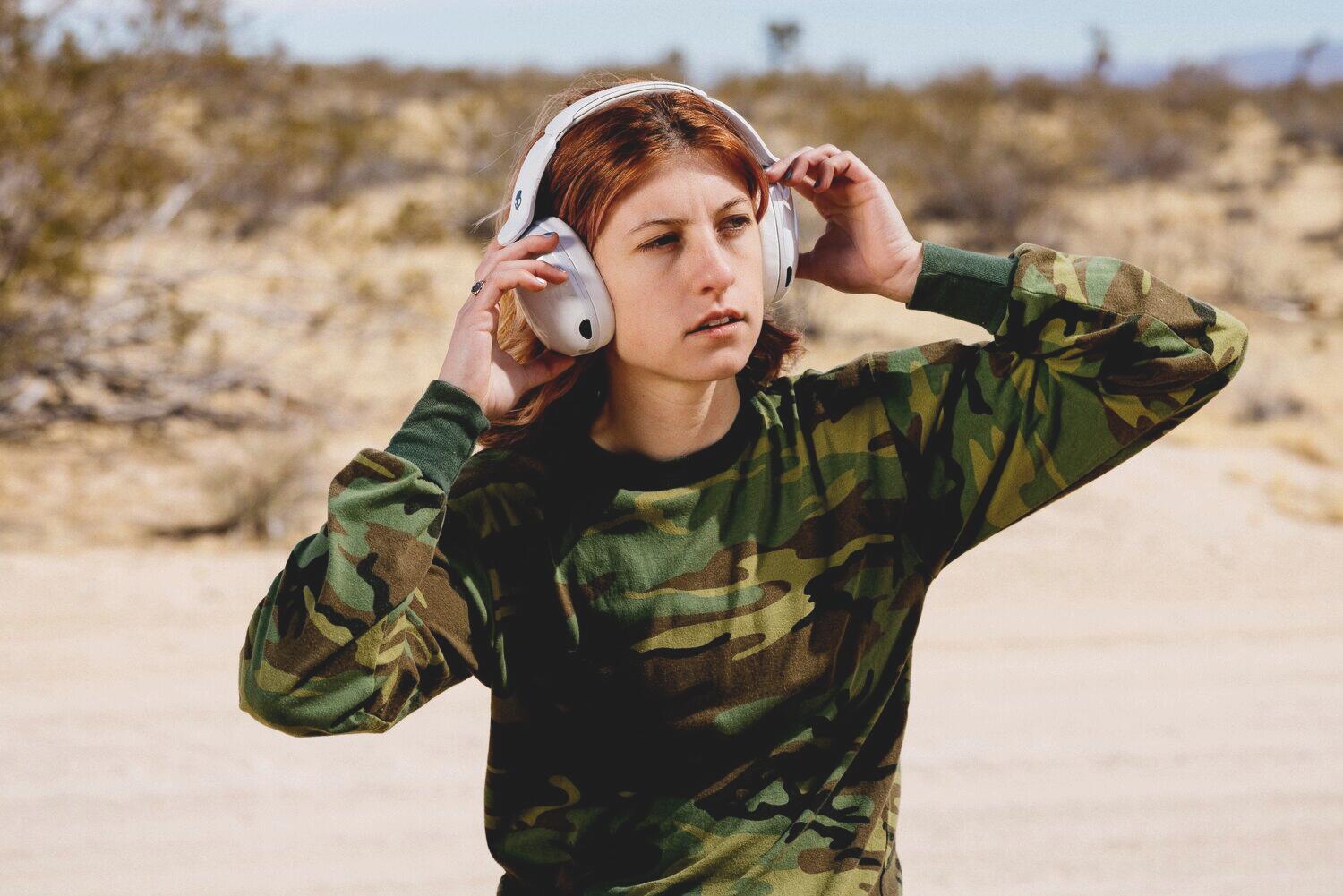 Hesh 540 ANC Wireless Over Ear Bone 5/5