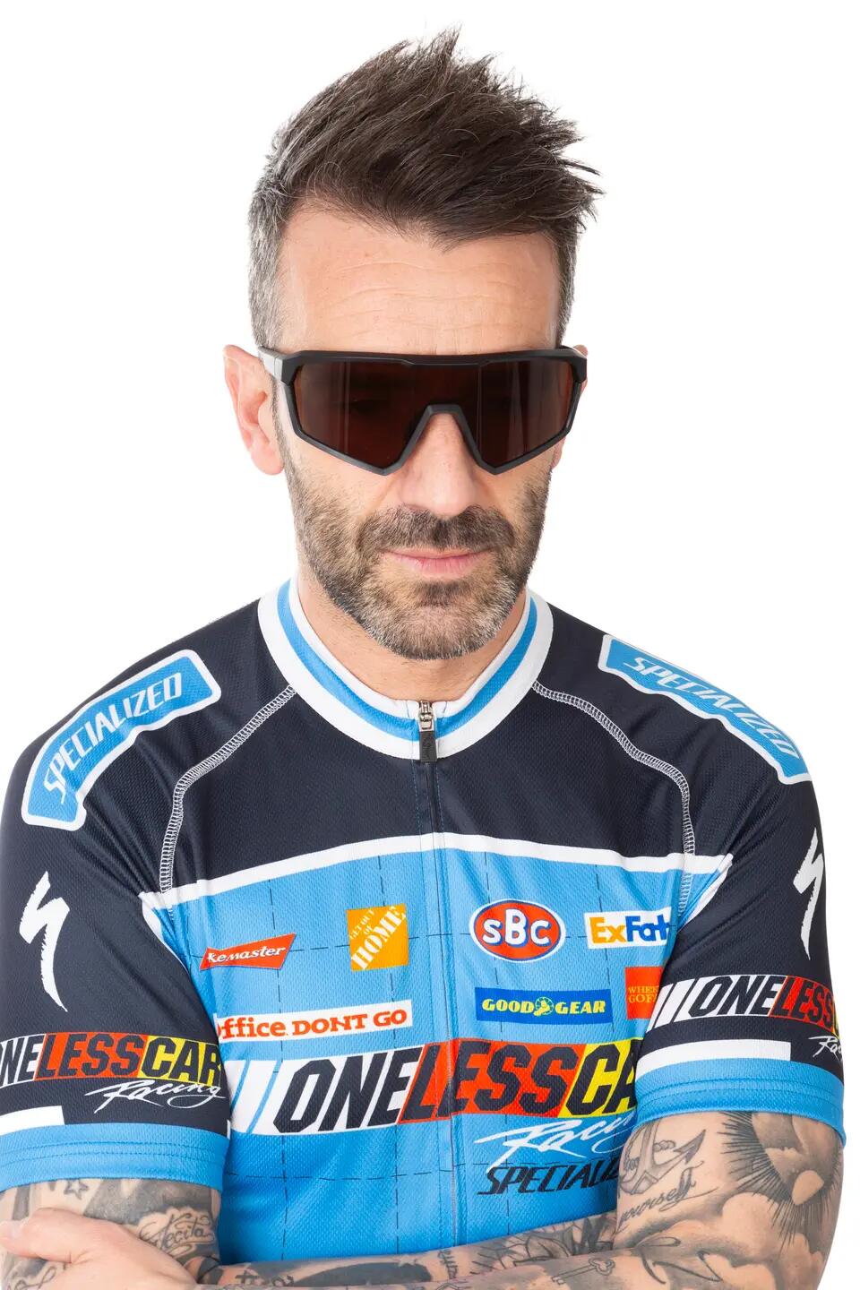 Lunettes de soleil COURSE 2/6
