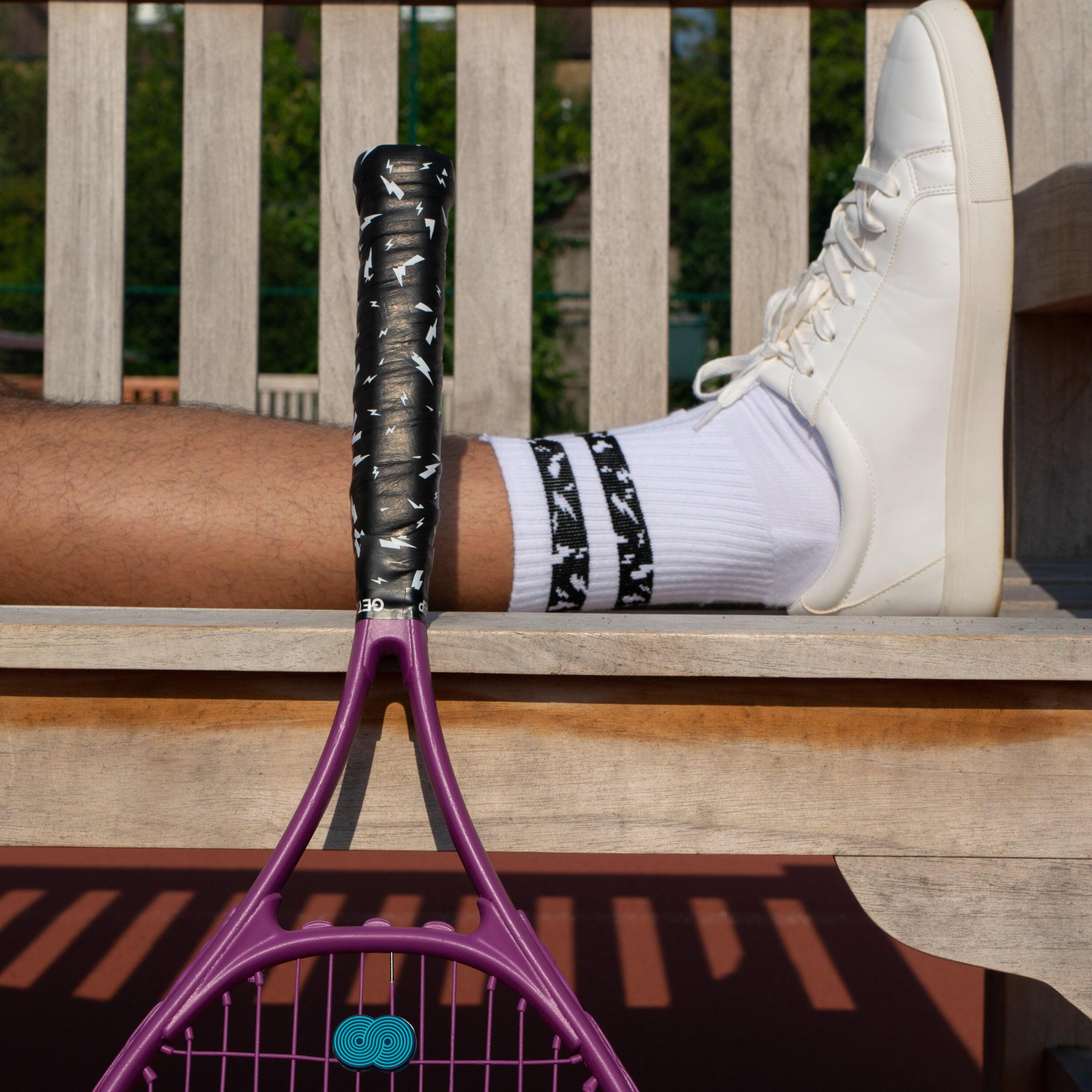 Antiglisse de Tennis - Charged Up (noir) 5/7