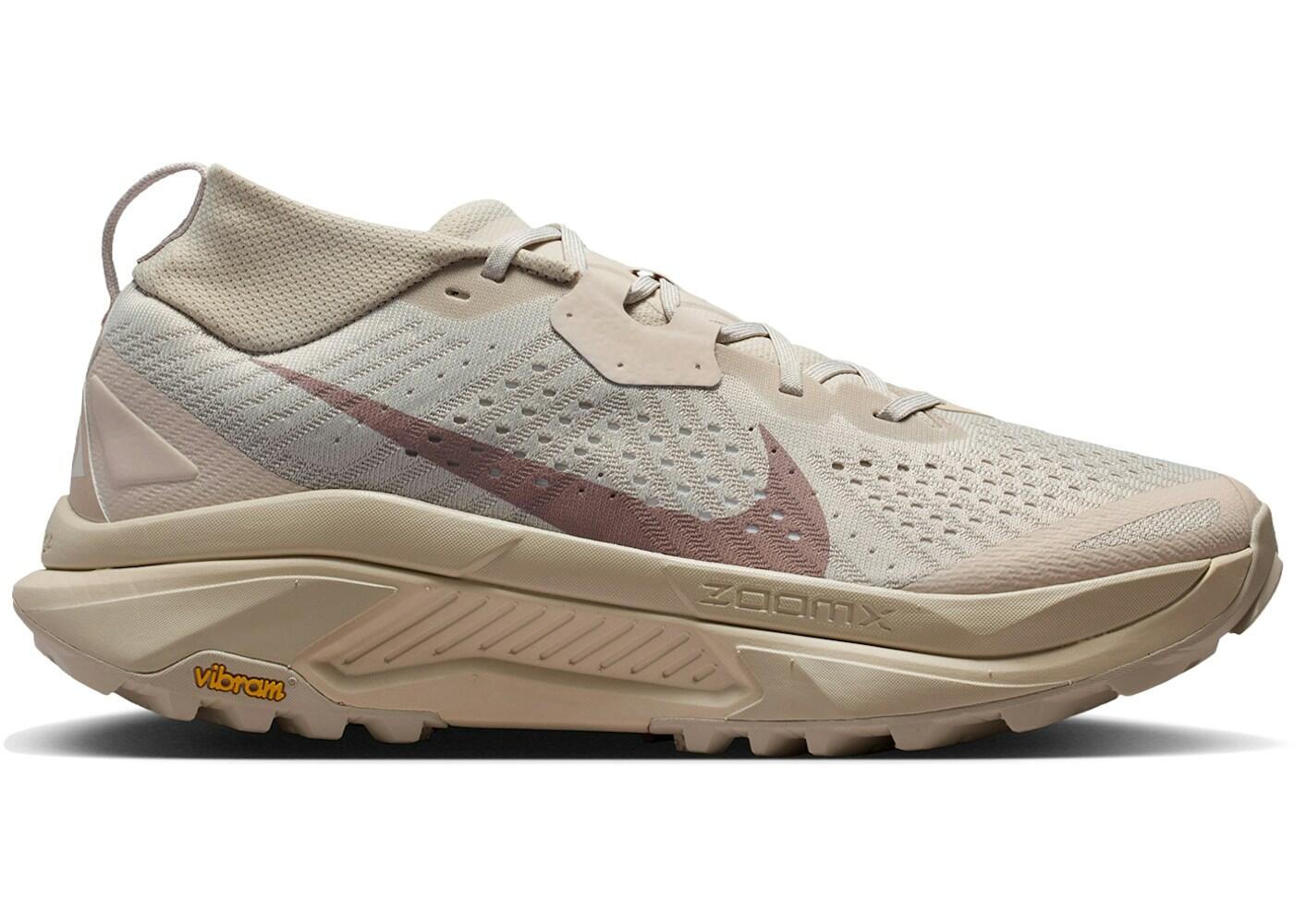 Nike ACG Zegama Trail Cream II - Trail running shoe 2/2