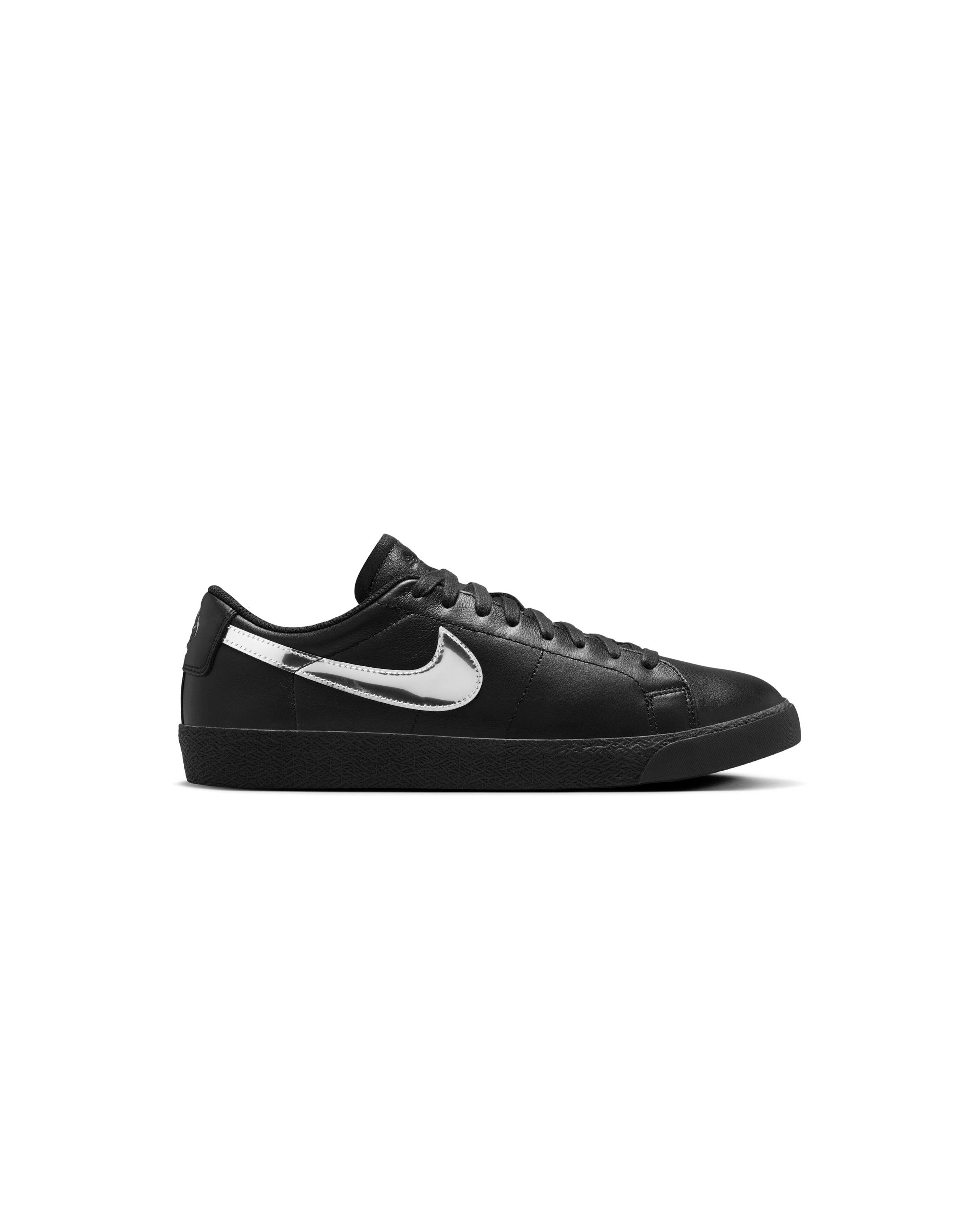 NIKE picture