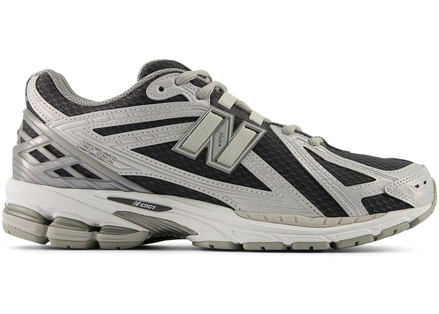NEW BALANCE picture