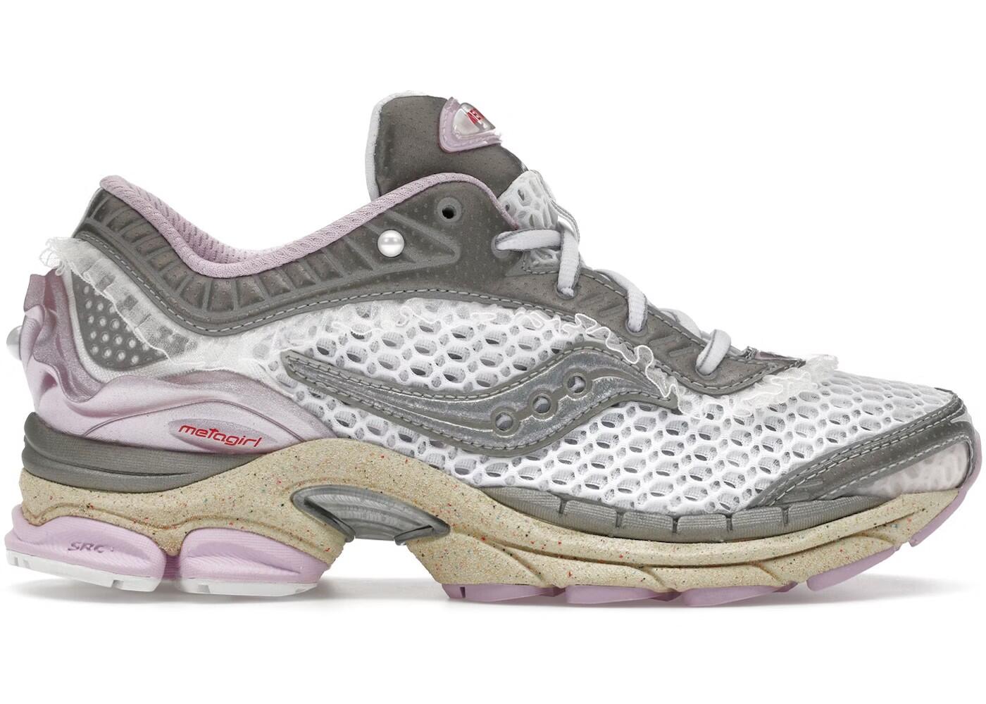SAUCONY picture