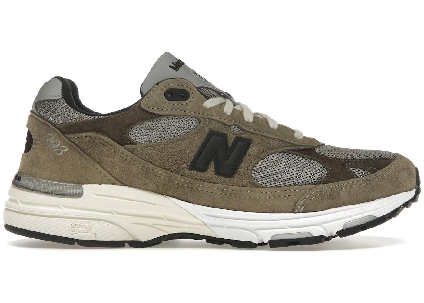 NEW BALANCE picture