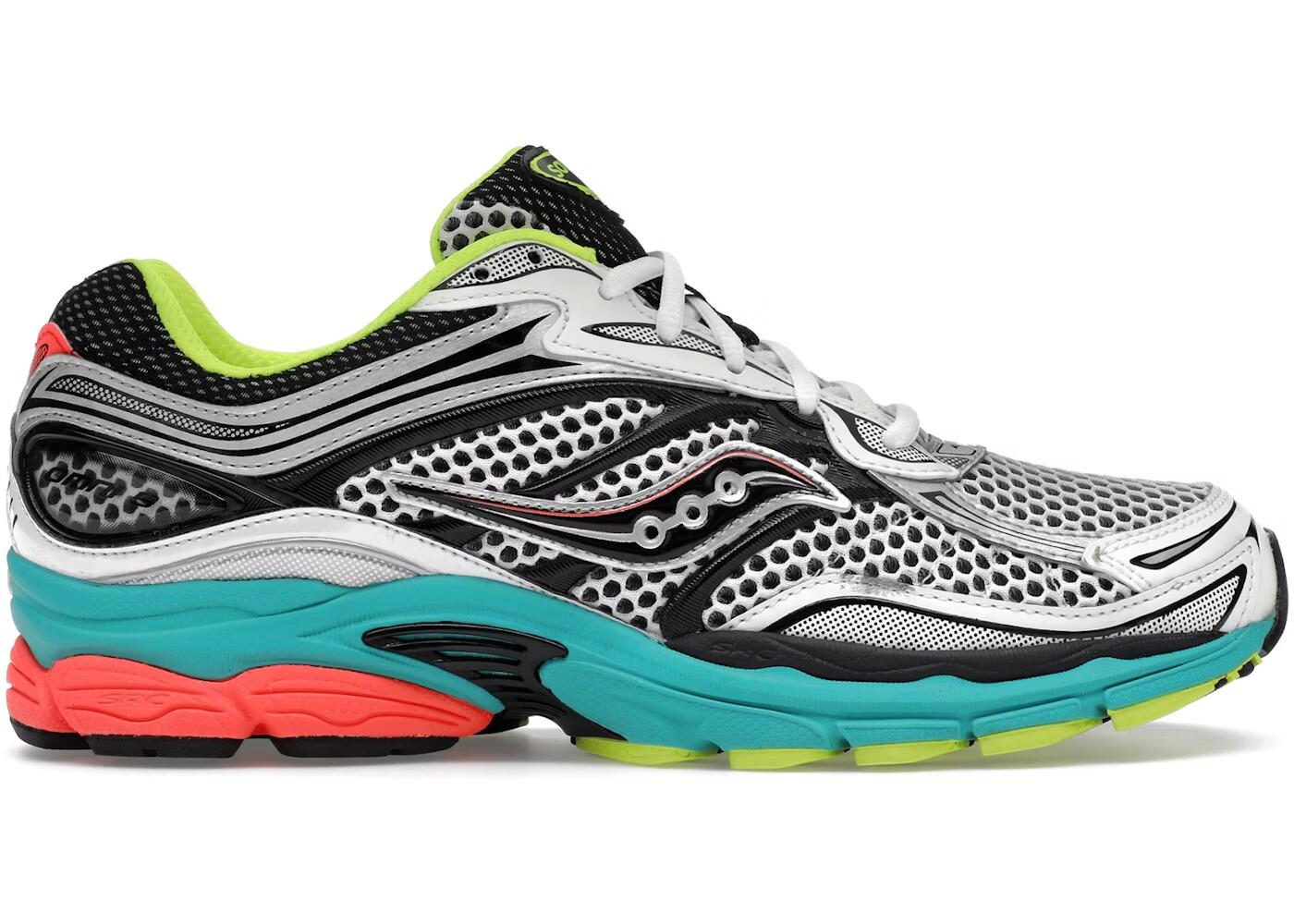 SAUCONY picture