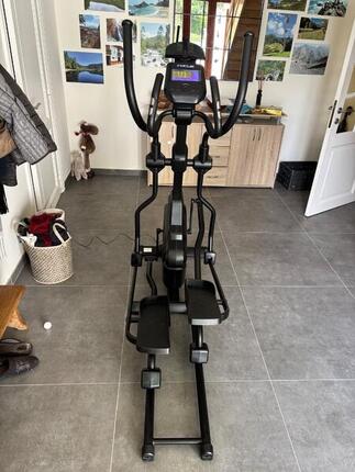 Tussen Particulieren - Elliptische trainer - focus fitness Fox 4.5 iPlus