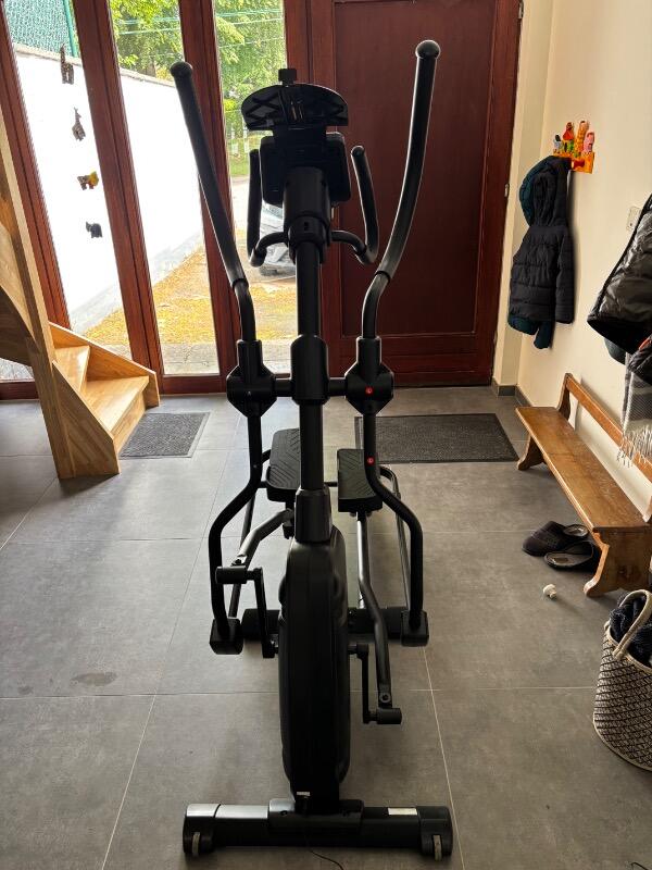Entre Particuliers - Vélo elliptique - focus fitness Fox 4.5 iPlus 3/6