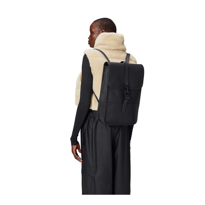 Rains Model Backpack Mini W3 Culoare Negru