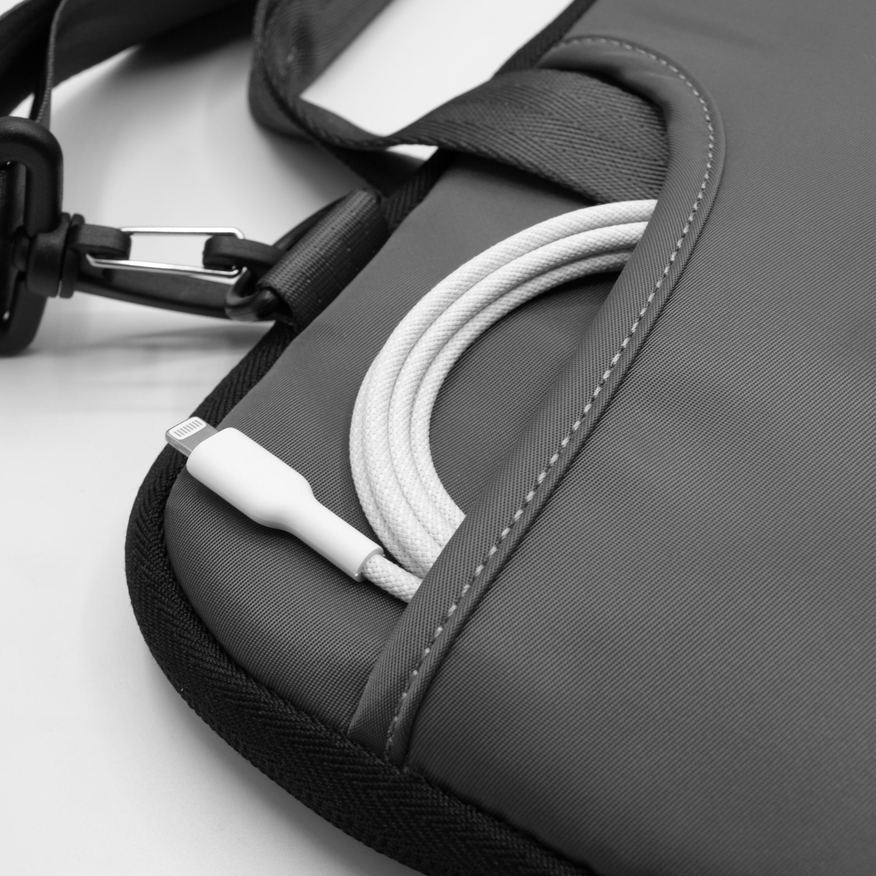 Borsa Sleeve Scudo Pro per MacBook Neo, Notebook fino a 13” e MacBook fino a 14” 3/3