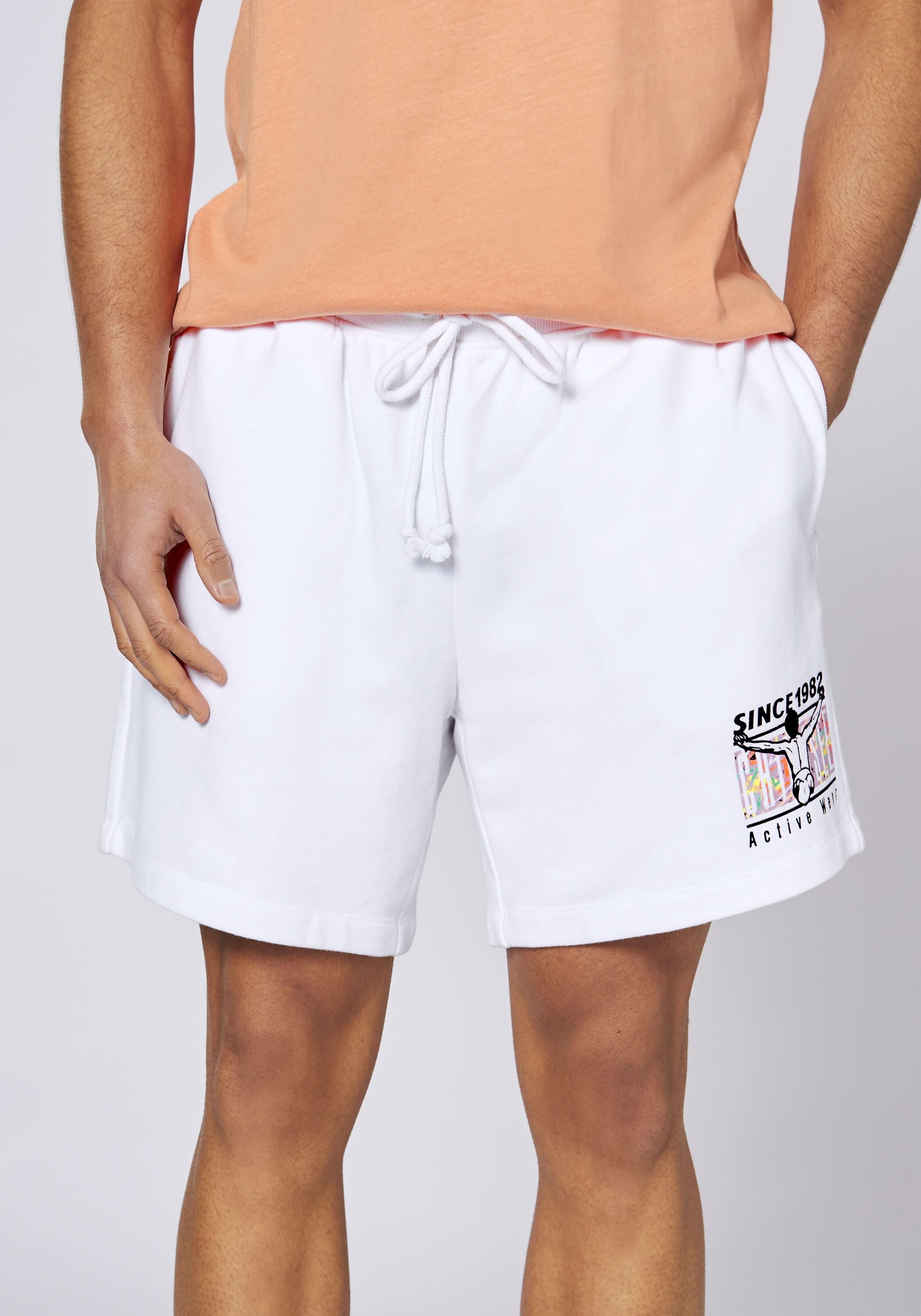 Shorts mit Retroprint 7/7