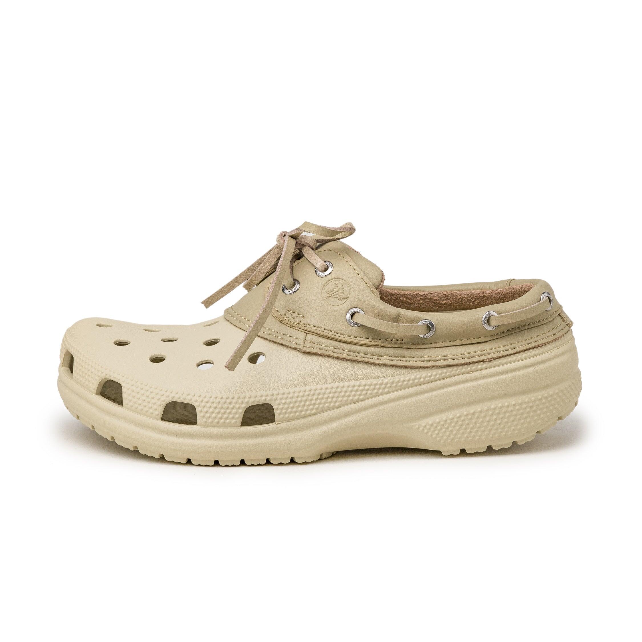 CROCS picture