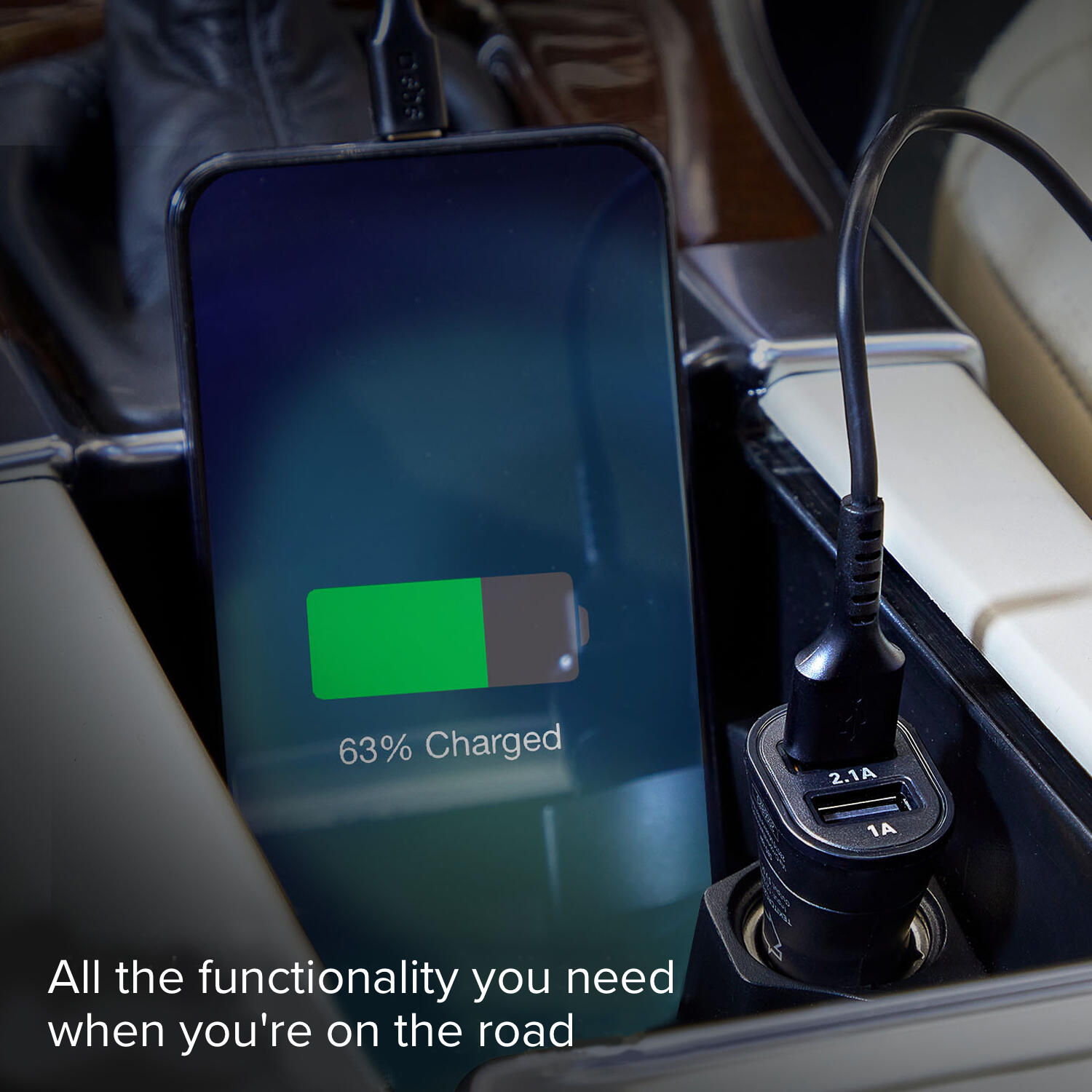 Kit caricatore auto 10 Watt - due porte USB e cavo USB e USB-C incluso 4/4