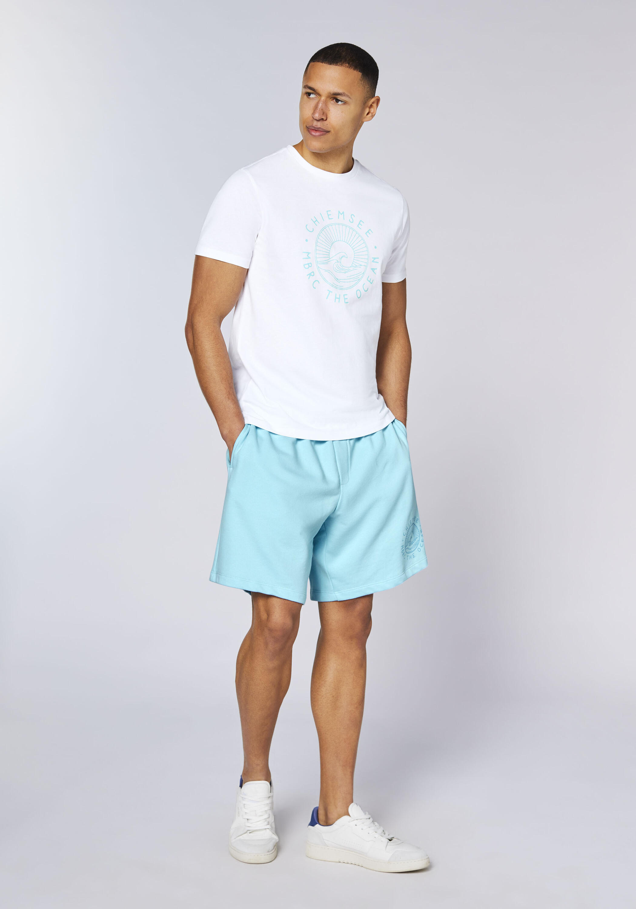 T-Shirt in Kooperation mit MBRC® the ocean 5/7