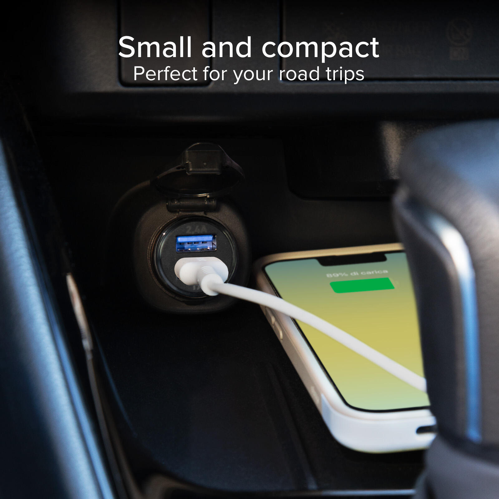 Mini caricatore auto 12 Watt- Ricarica rapida con due porte USB universali 4/5